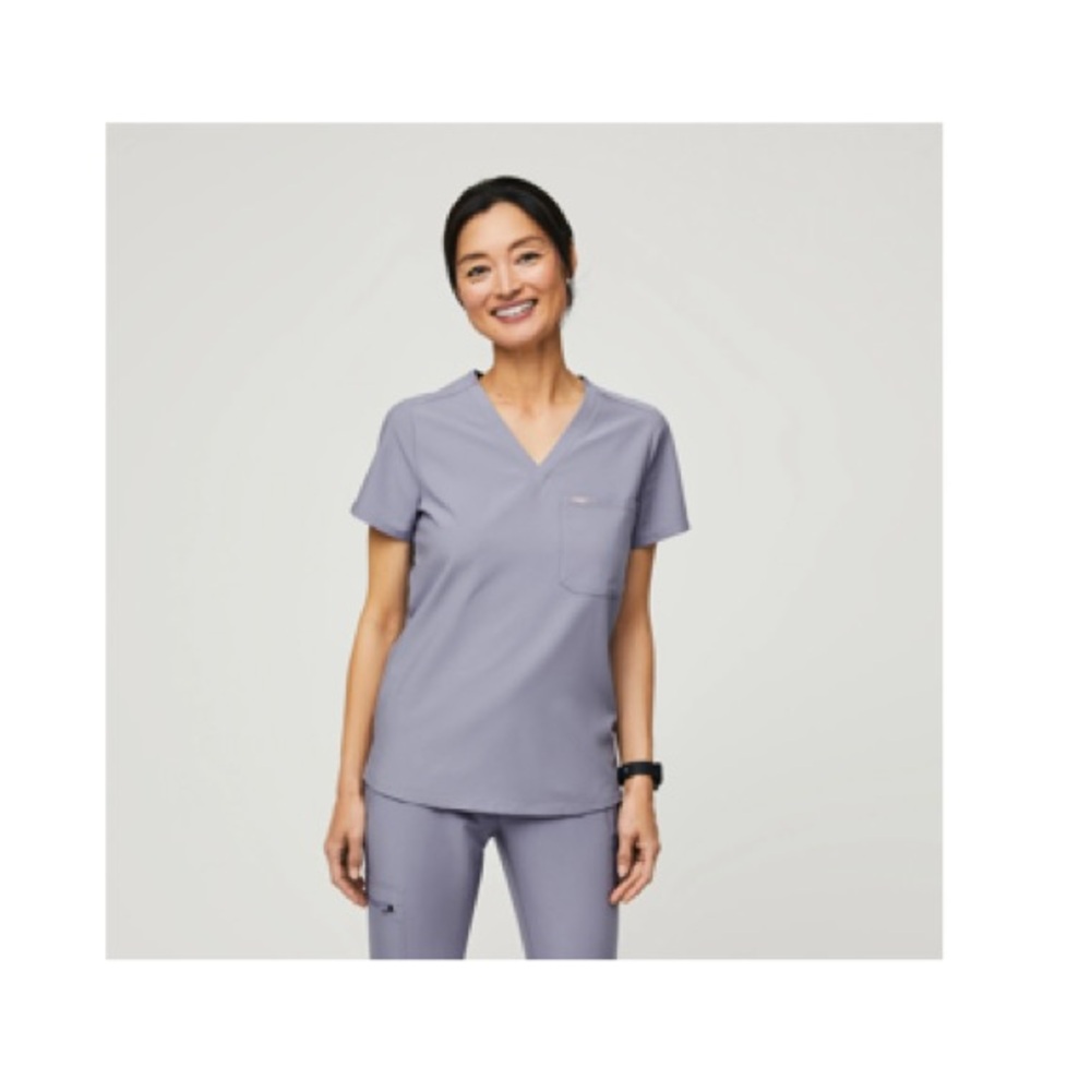 Vapor Blue Space Dye Catarina™ - One-Pocket Scrub Top Large FIGS